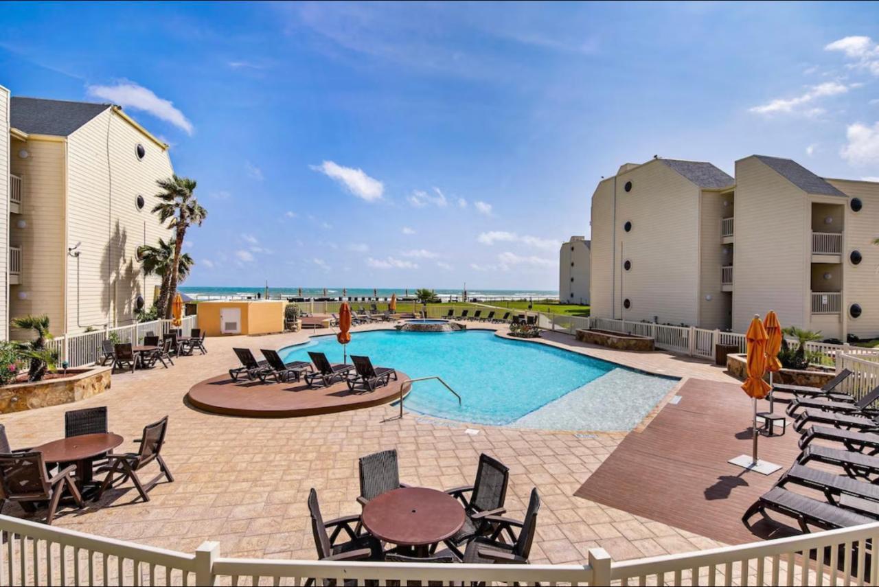 New Stunning Ocean-View Beachfront Resort, Heated Pool! South Padre Island Exterior foto