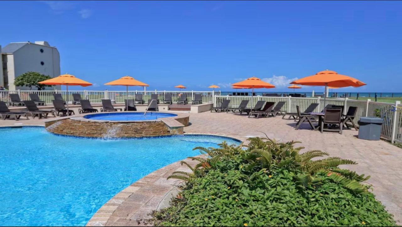 New Stunning Ocean-View Beachfront Resort, Heated Pool! South Padre Island Exterior foto